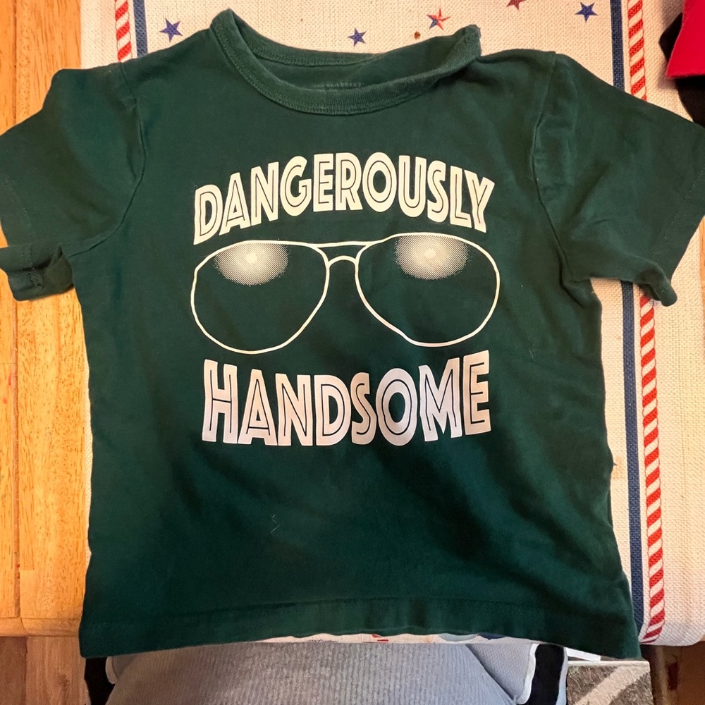 Boys tshirt 2T